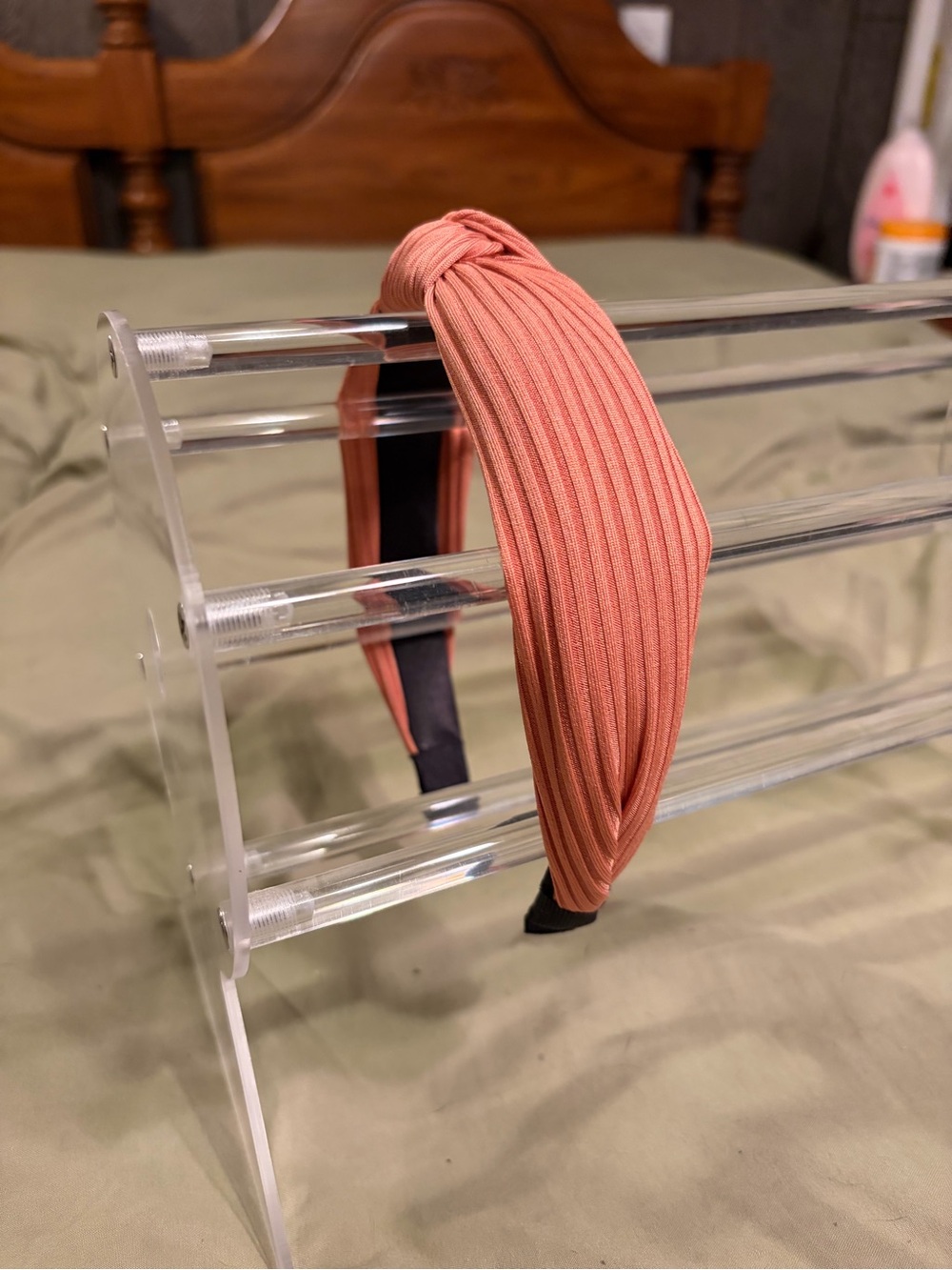 Knotted Ribbed Headband - Coral